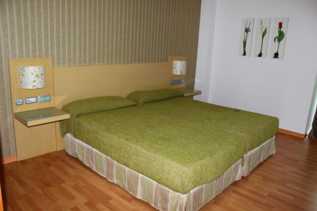 Valcarce Ferrol Hotel Naron  Ruang foto